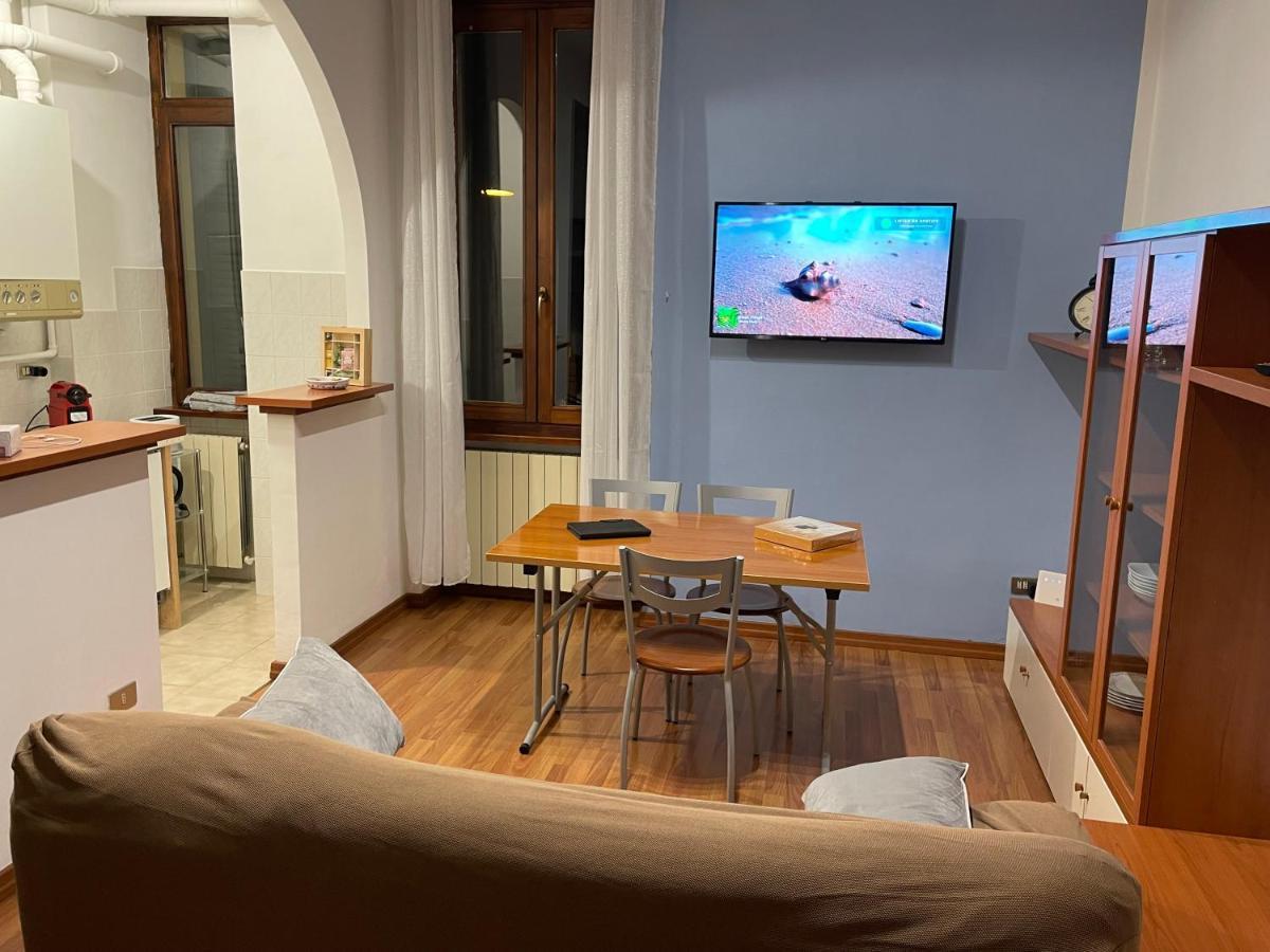 Апартаменты Bellisimo Apartamento A Nuovo, Garage In Propieta Арона Экстерьер фото