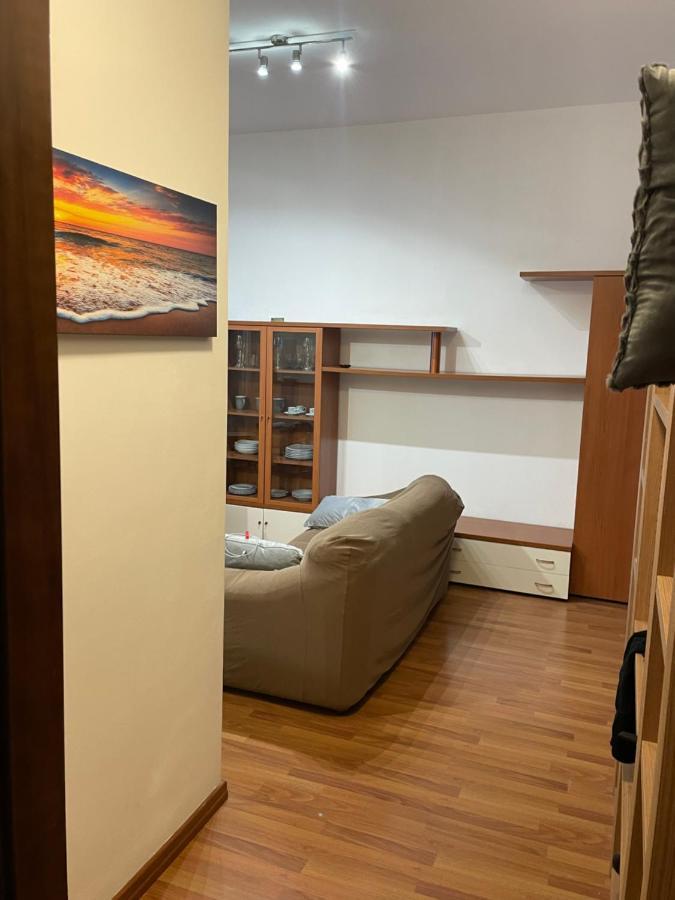 Апартаменты Bellisimo Apartamento A Nuovo, Garage In Propieta Арона Экстерьер фото